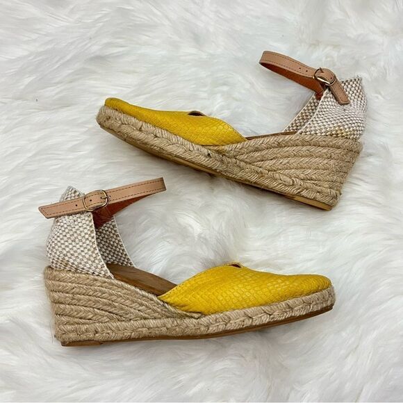 Maypole Golden Espadrille Wedge Reptile Embossed Golden Ochre 39/8 - Picture 1 of 5